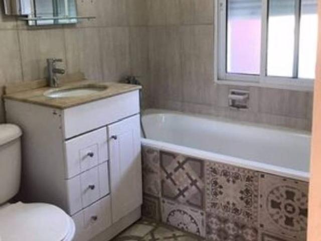 Arriendo casa cercana a metro plaza chacabuco