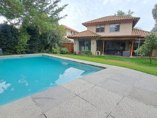 Arriendo casa colina camino el monte