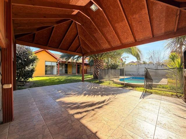 Arriendo Casa Colina Condominio ayres de chicureo