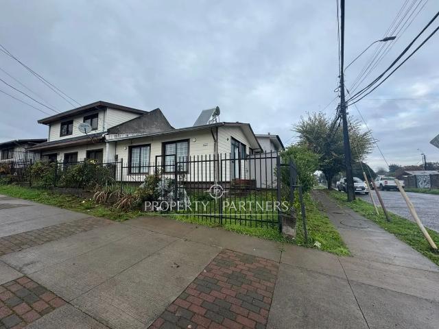 Arriendo Casa Con Excelente Ubicación