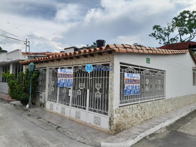 ARRIENDO CASA CONDOMINIO en VILLA DEL ROSARIO