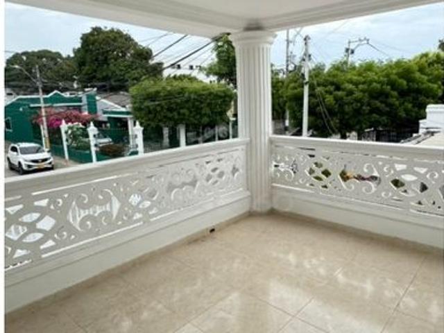 ARRIENDO CASA CRESPO