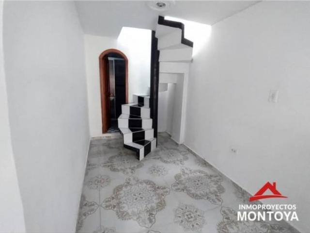 Arriendo Casa Dúplex – Avenida del Río