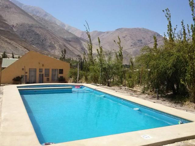 Arriendo casa de campo con piscina y parcela en el Valle de Elqui 5 dormitorios, 3 baños
