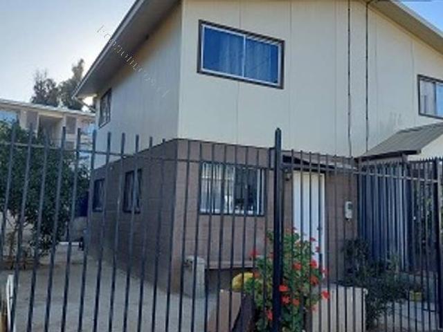 Arriendo casa de dos pisos en Villa Alemana