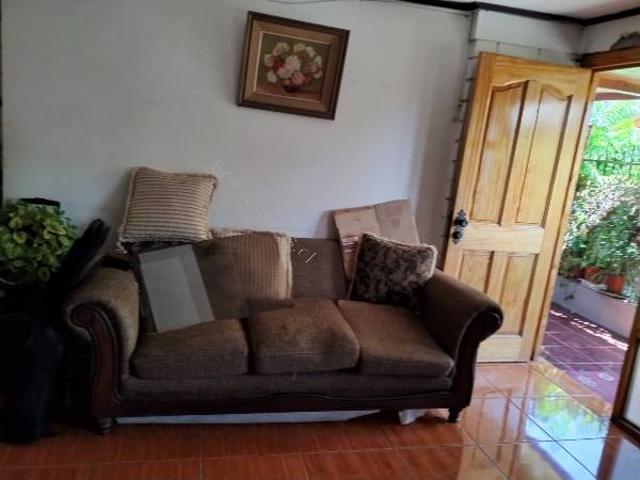 Arriendo casa de 4 habitaciones