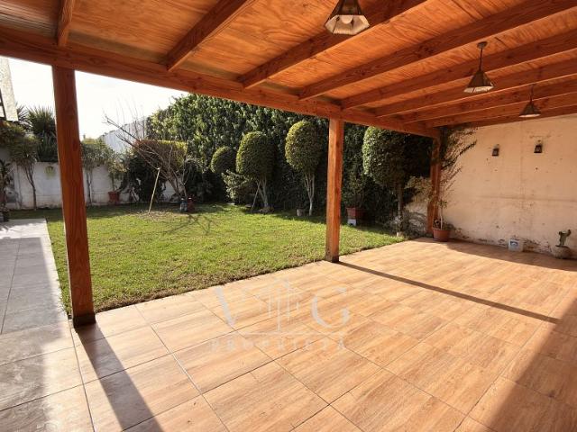 ARRIENDO CASA EL SANTUARIO DE PEÑUELAS 3D Y 3B
