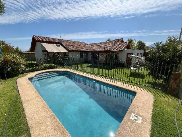 Arriendo casa en Machali