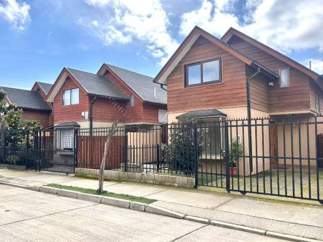 Arriendo casa en buen sector de Curauma