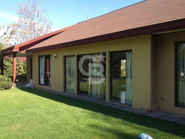 Arriendo Casa En Colina: Tranquilidad Y Comodidad