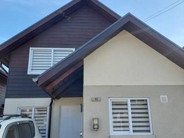 Arriendo casa en condominio 3D 2B