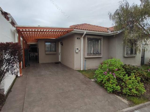 Arriendo Casa en Condominio Algarrobo