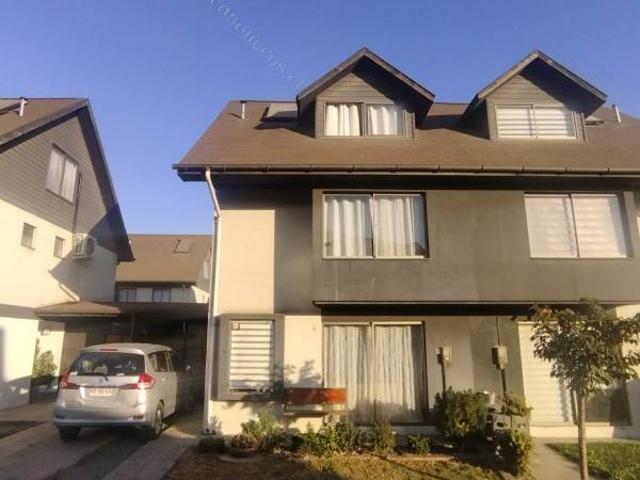 Arriendo Casa en Condominio Av el Rosal Maipu