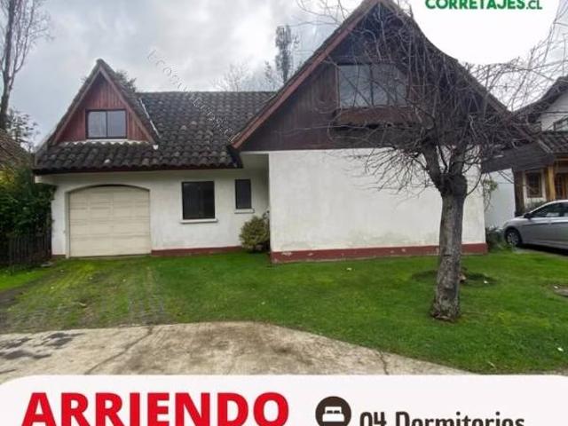 ARRIENDO CASA EN CONDOMINIO GABRIELA MISTRAL