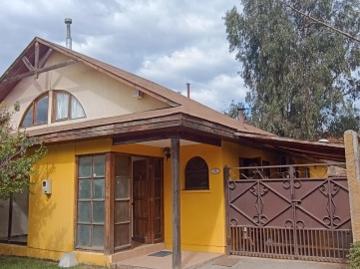 Arriendo Casa en Condominio en Peñaflor