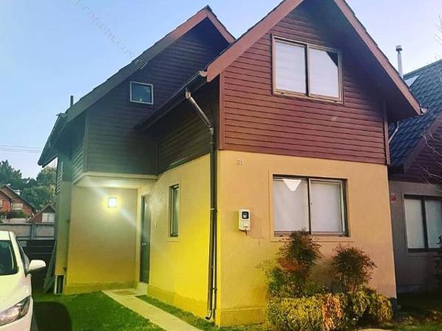 ARRIENDO CASA EN CONDOMINIO HACIENDA LAS CRUCEA