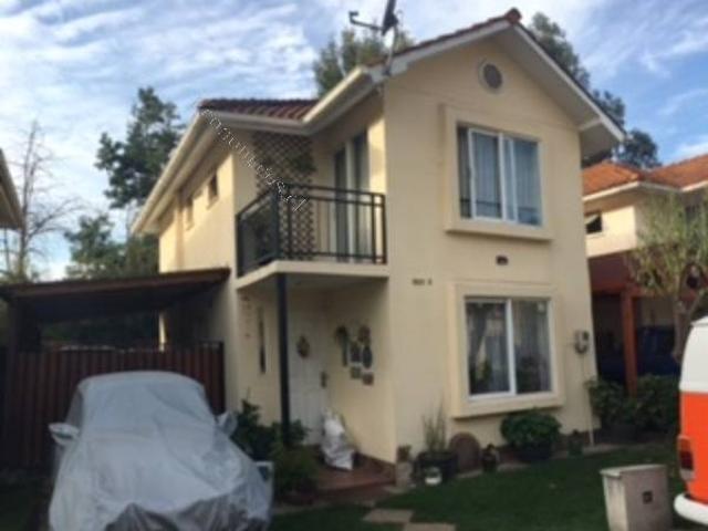 ARRIENDO CASA EN CONDOMINIO PRIVADO PEÑAFLOR