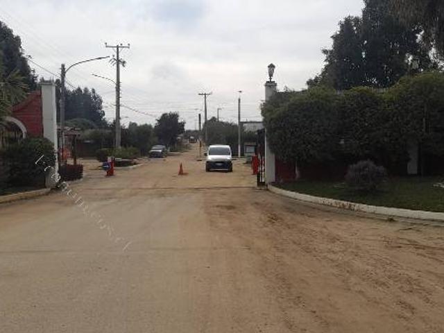arriendo casa en condominio privado, seguridad total