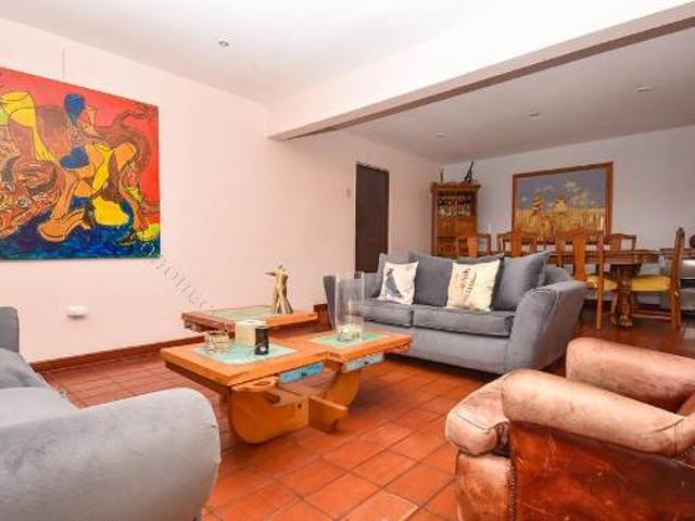 Arriendo casa en La Reina RM