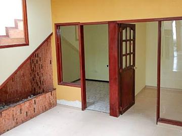 Arriendo casa en las camelias