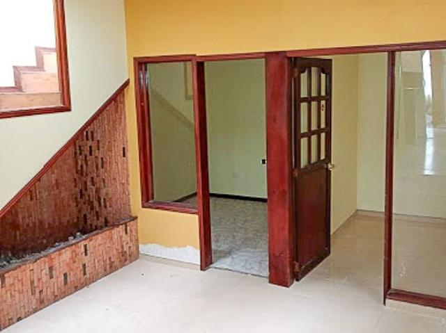 Arriendo casa en las camelias
