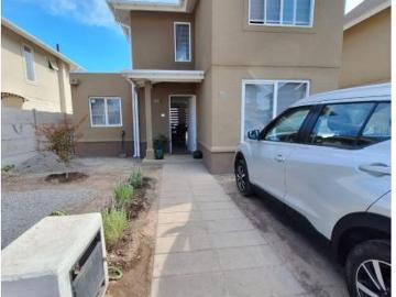 Arriendo Casa en Padre Hurtado en Laguna Del Sol, Padre Hurtado, Casas en Arriendo