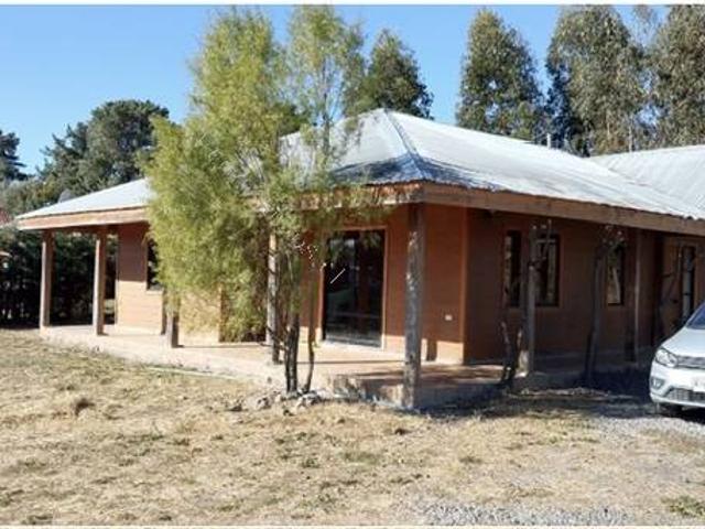 Arriendo casa en parcela