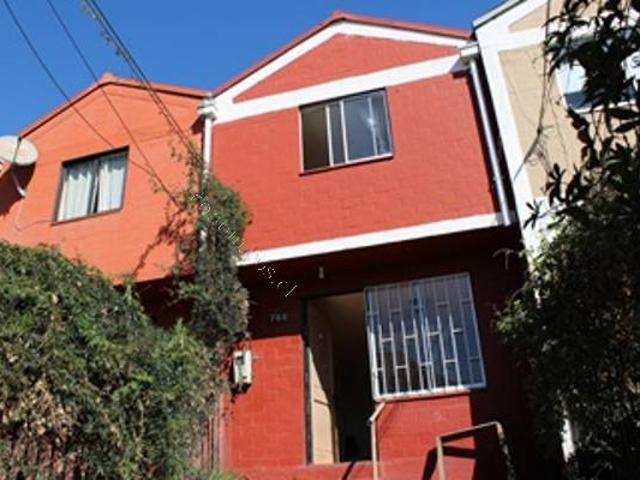 Arriendo casa en Quilpué, Belloto Centro. !
