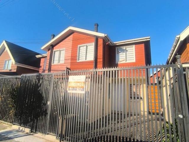 Arriendo casa en sector Costa San Pedro