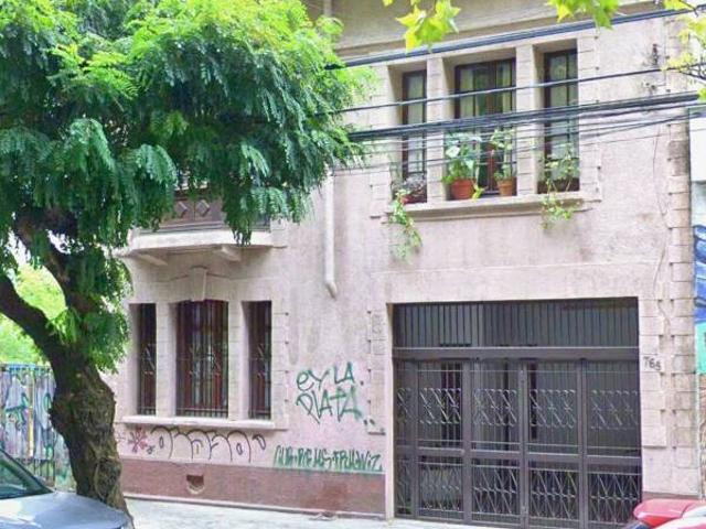 ARRIENDO CASA FRENTE PARQUE ECUADOR, CONCEPCIÓN