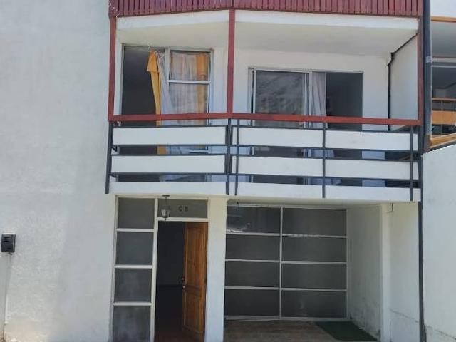Arriendo Casa Grande 3 pisos sin muebles