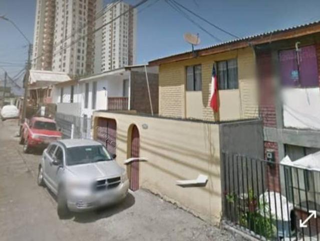 Arriendo Casa Grande buen sector