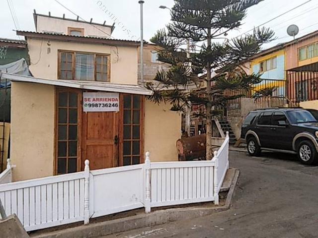 ARRIENDO CASA GRANDE SECTOR NORTE EN VILLA aNTOFAGASTA