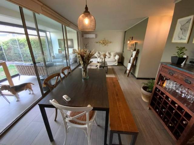 Arriendo Casa Huechuraba casa de lujo 3 dorm y terraza de vidrio. huechuraba