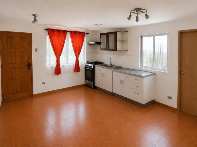 Arriendo Casa Interior A Pasos Del Centro De Villa Alemana