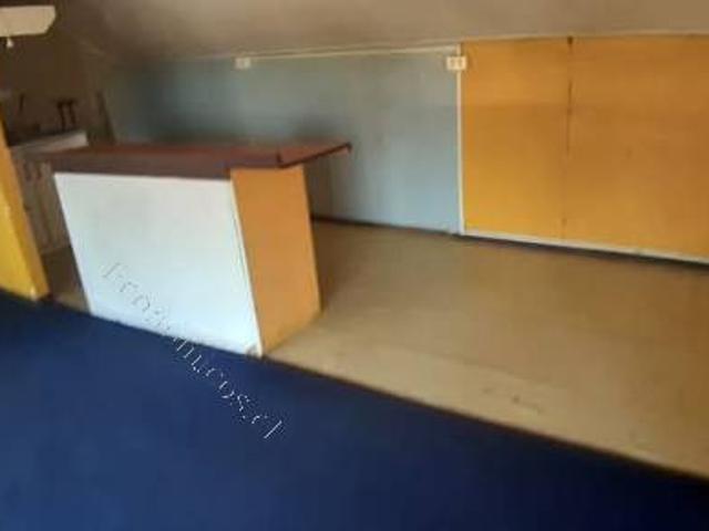 Arriendo casa interior