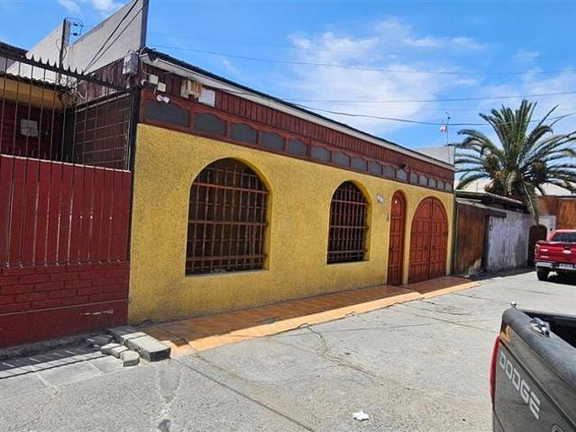 Arriendo Casa Iquique Pasaje dos 2318, Prado Oriente