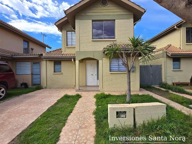 Arriendo Casa La serena Casa en Condominio Mirador Del Valle en San Joaquín