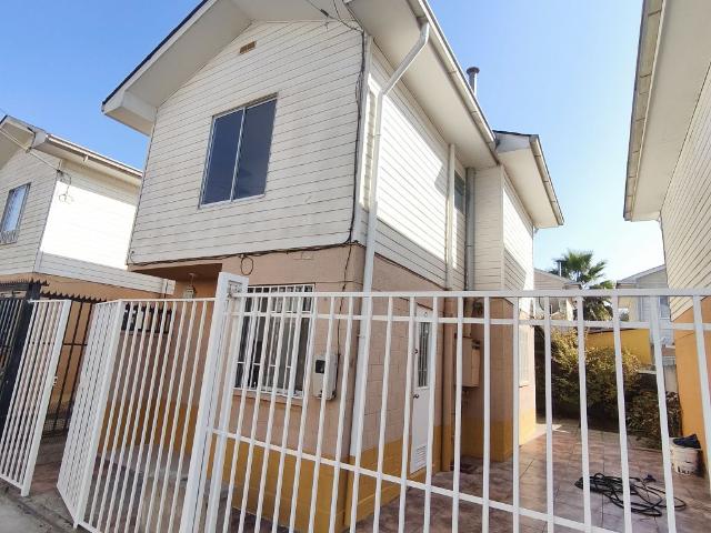 ARRIENDO CASA LIMACHE VIEJO CERCA CALLE REPÚBLICA