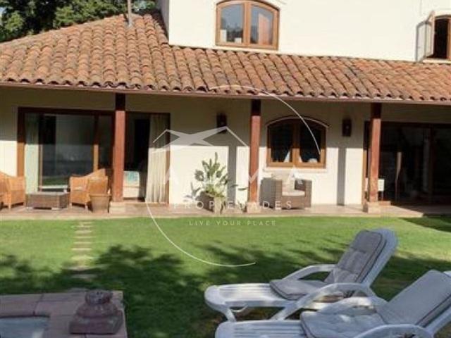 Arriendo Casa Lo barnechea padre ted huard cercano a camino real y el golf de manquehue