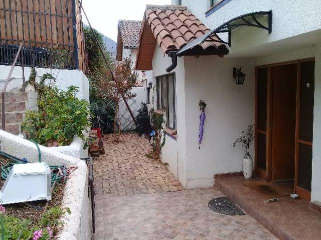 Arriendo Casa Lomas De Lo Aguirre