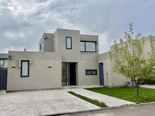 Arriendo casa padre hurtado condominio lancuyen