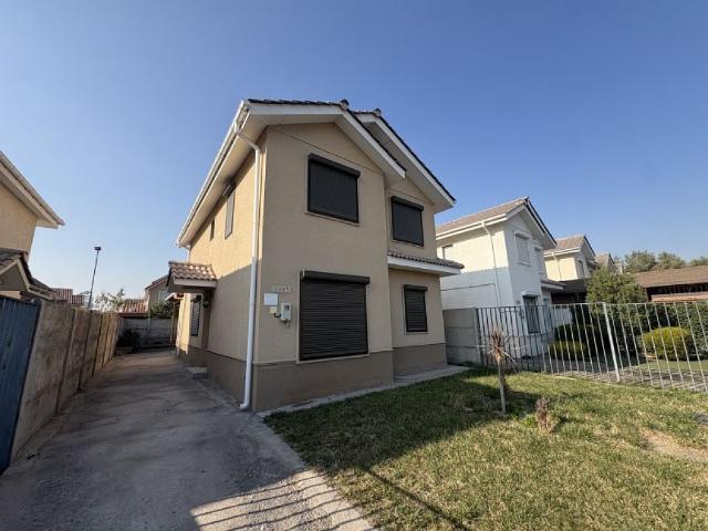 Arriendo casa padre hurtado calle los ceibos