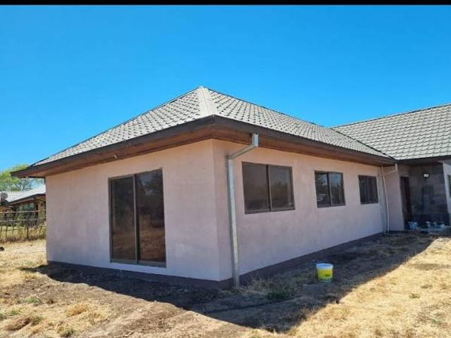 Arriendo CAsa parcela frente COle Teresiano 5km del centro