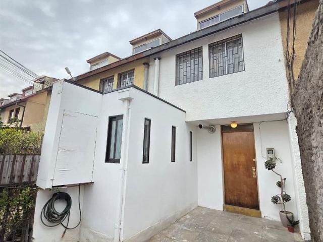 Arriendo Casa Pedro aguirre cerda FLORENCIA