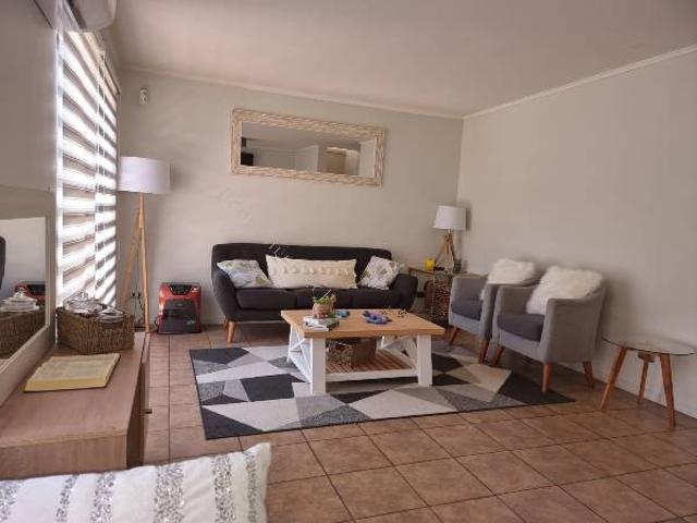 Arriendo Casa Santa María del Boldo, Curicó