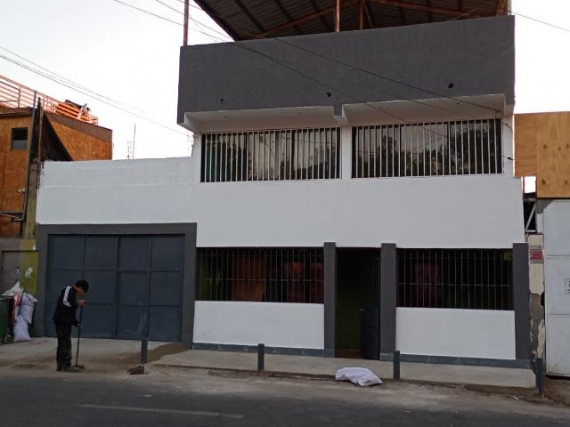 Arriendo casa sin amoblar salvador Allende Vega central