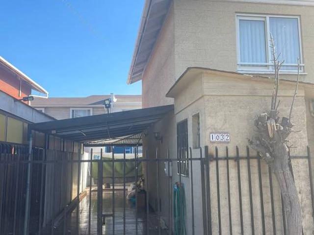 Arriendo casa Villa Maestranza