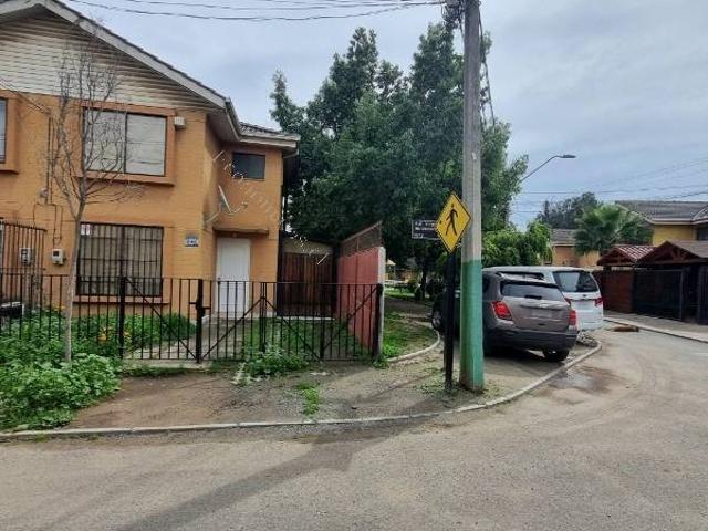 Arriendo casa VillaTerrasol II, en pesos, impecable