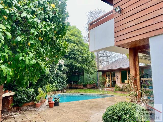 Arriendo casa 2 pisos, las condes